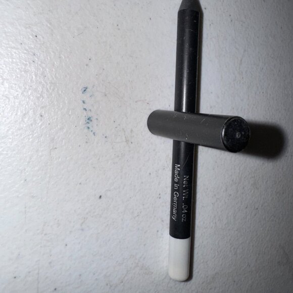 OSP Cosmetics Ultimate Lip Prime, Lip Liner Pencil, opened - Picture 5 of 9